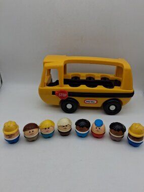 Vintage Little Tikes School Bus Toddle Tots Chunky People w/8 figures  USA